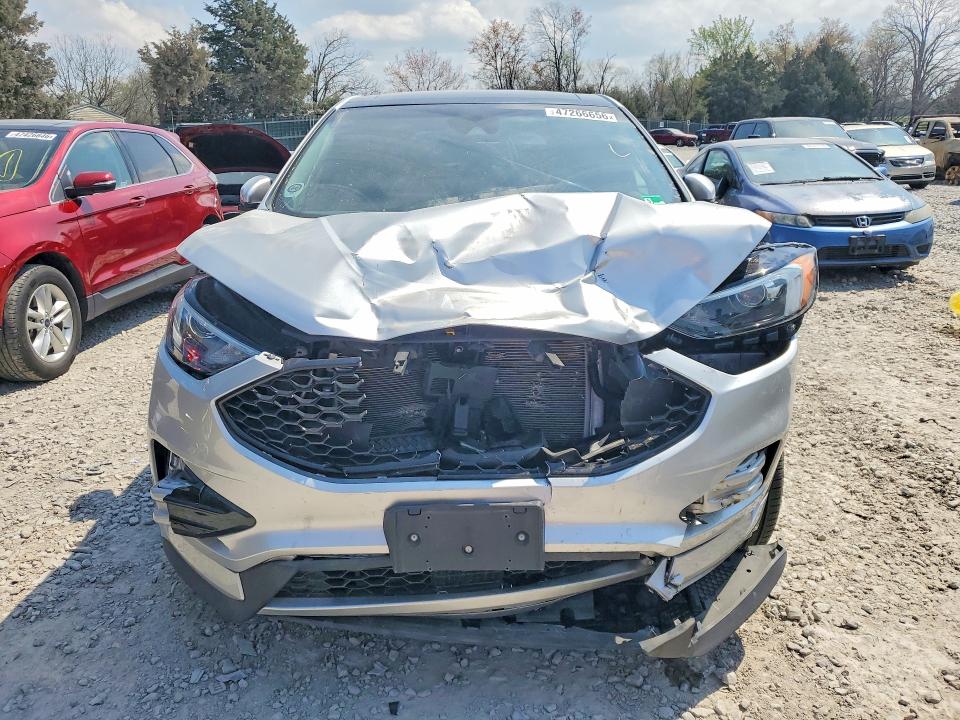 47266656 :رقم المزاد ، 2FMPK4AP7KBC33849 vin ، 2019 Ford Edge مزاد بيع