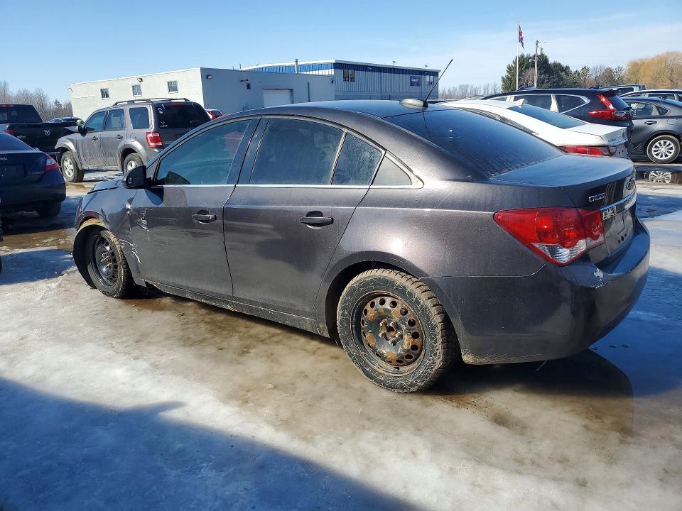 78453145 :رقم المزاد ، 1G1PC5SB8F7113530 vin ، 2015 Chevrolet Cruze مزاد بيع