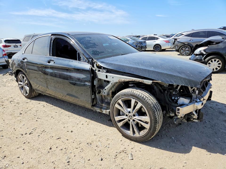 Продаж на аукціоні авто 2017 Mercedes-benz C, vin: 55SWF4JB2HU219666, номер лоту: 79930165