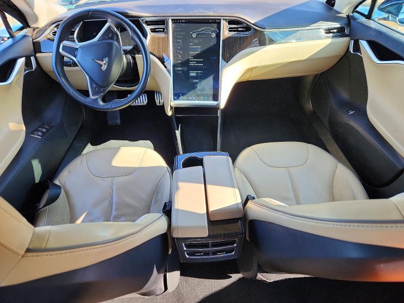 41800406 :رقم المزاد ، 5YJSA1DP0DFP06878 vin ، 2013 Tesla Model S مزاد بيع