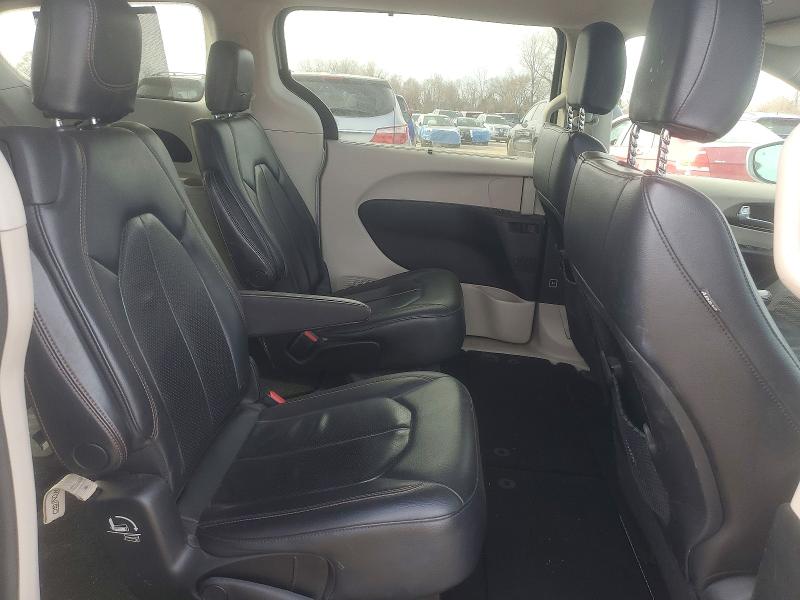 46342116 :رقم المزاد ، 2C4RC1BG0JR119737 vin ، 2018 Chrysler Pacifica مزاد بيع
