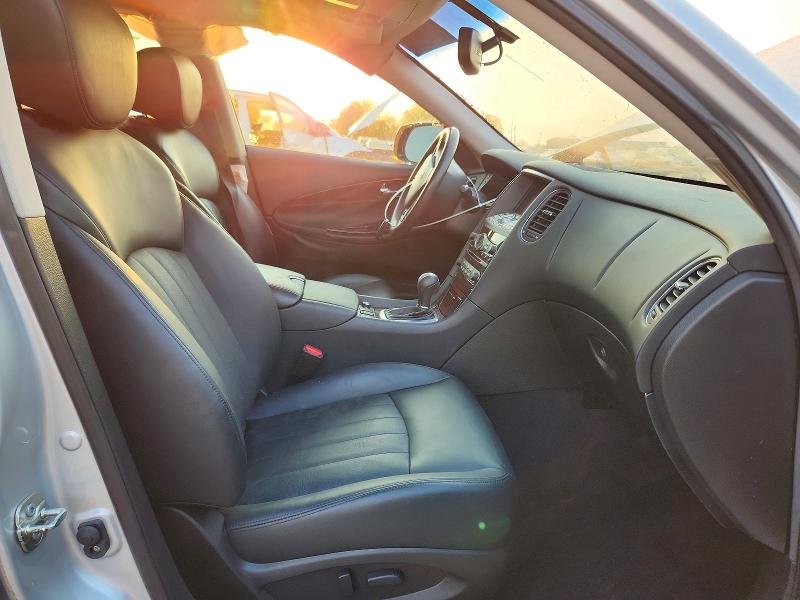 47442506 :رقم المزاد ، JN1BJ0RPXHM388545 vin ، 2017 Infiniti Qx50 مزاد بيع