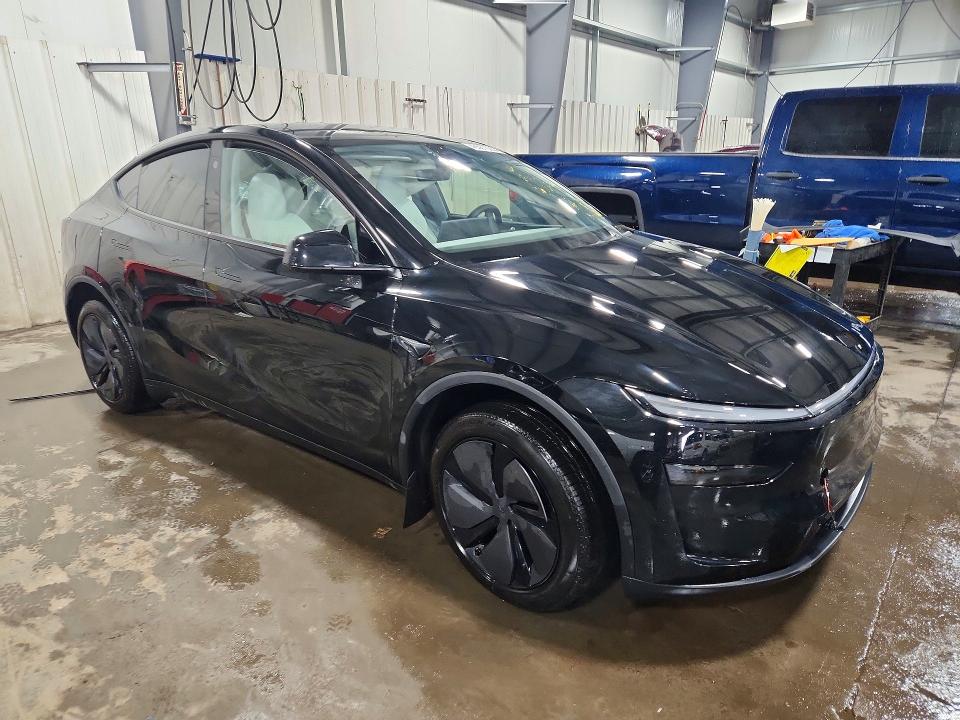 46567626 :رقم المزاد ، 7SAYGDED5TA484402 vin ، 2026 Tesla Model Y مزاد بيع