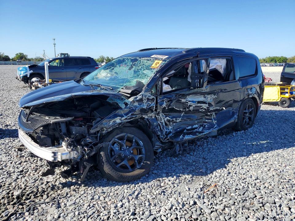 2019 Chrysler Pacifica მანქანა იყიდება აუქციონზე, vin: 2C4RC1BG9KR638870, აუქციონის ნომერი: 46422346