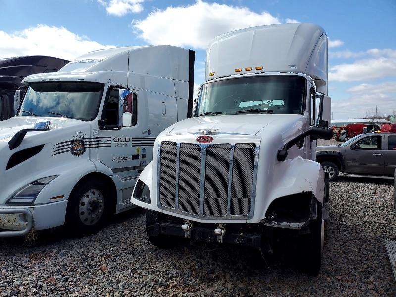 2018 Peterbilt 579 მანქანა იყიდება აუქციონზე, vin: 1XPBA48X3JD477528, აუქციონის ნომერი: 46213706