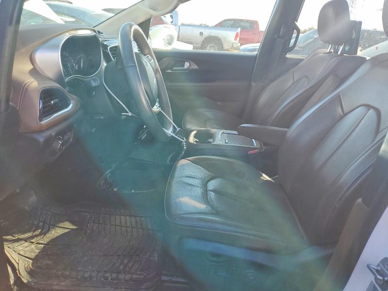 45819856 :رقم المزاد ، 2C4RC1GG1HR812254 vin ، 2017 Chrysler Pacifica مزاد بيع