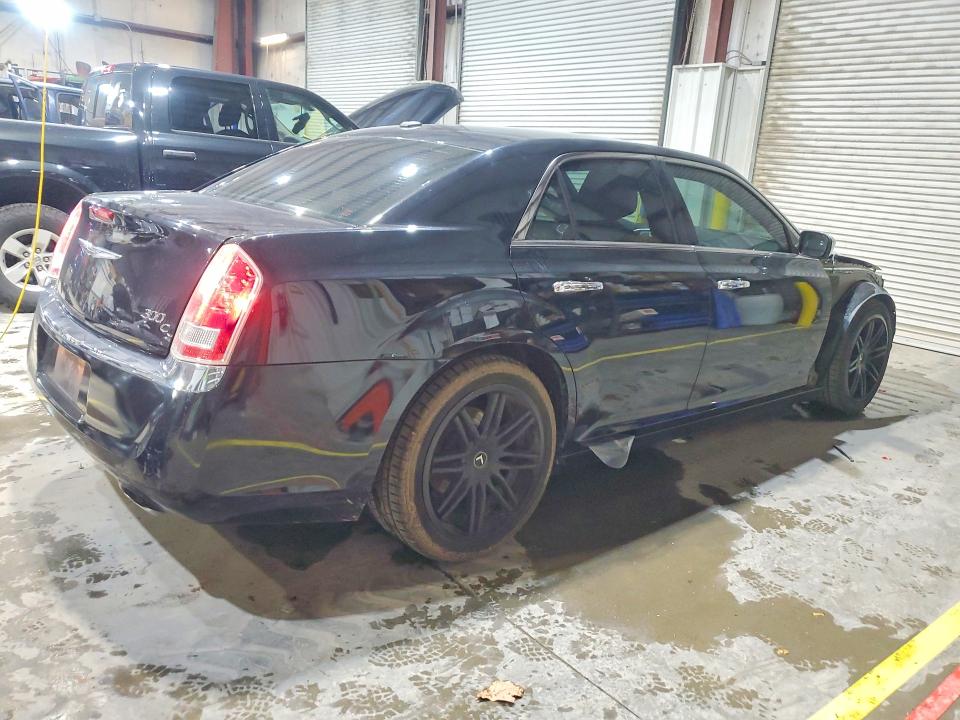 2013 Chrysler 300c მანქანა იყიდება აუქციონზე, vin: 2C3CCAET7DH615261, აუქციონის ნომერი: 46059726