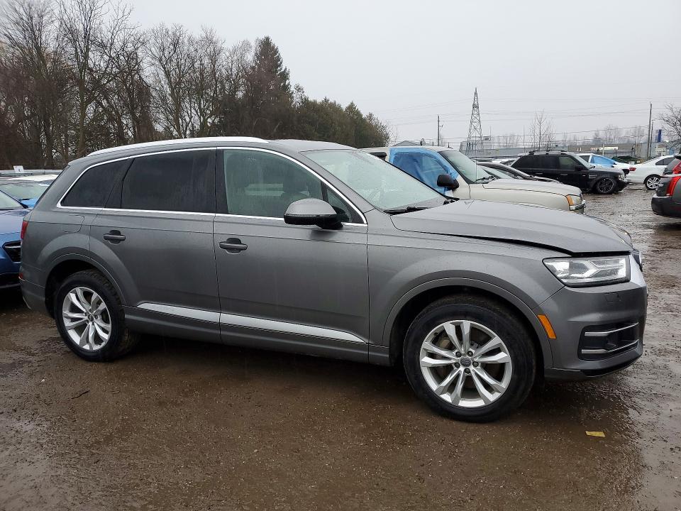 Продаж на аукціоні авто 2017 Audi Q7, vin: WA1LHAF73HD058473, номер лоту: 46459556