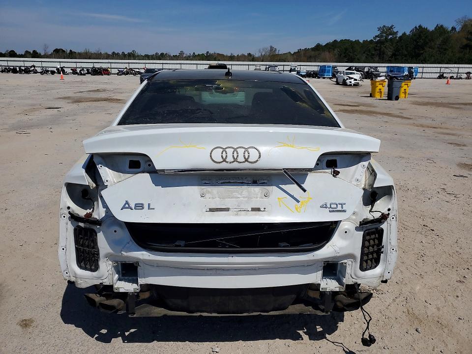 2015 Audi A8 მანქანა იყიდება აუქციონზე, vin: WAU32AFD3FN007685, აუქციონის ნომერი: 47011966