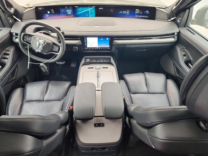 Продажа на аукционе авто 2025 Lincoln Navigator, vin: 5LMJJ2LG0SEL06345, номер лота: 46774426