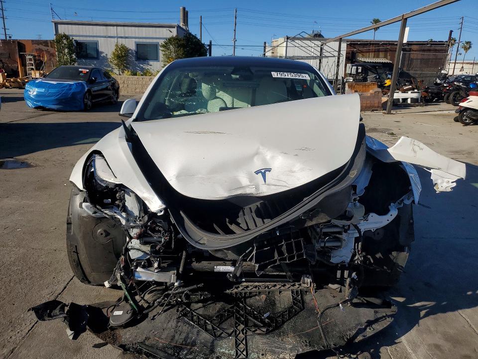 79575395 :رقم المزاد ، 5YJ3E1EB8NF175426 vin ، 2022 Tesla Model 3 مزاد بيع