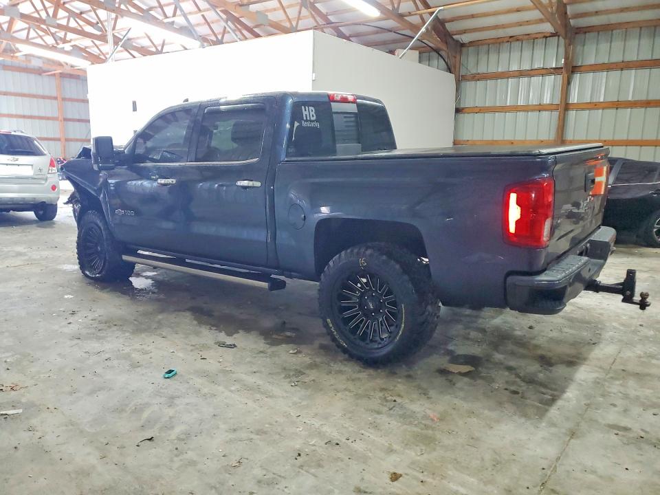 79612695 :رقم المزاد ، 3GCUKSEJ5JG237413 vin ، 2018 Chevrolet Silverado مزاد بيع