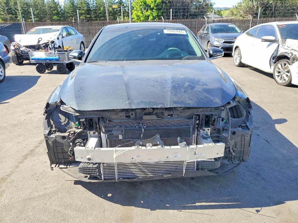 Продажа на аукционе авто 2019 Genesis G70, vin: KMTG34LE6KU015510, номер лота: 79487665