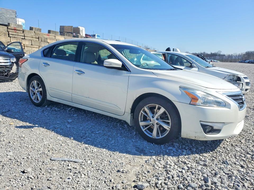 2014 Nissan Altima მანქანა იყიდება აუქციონზე, vin: 1N4AL3AP4EC154392, აუქციონის ნომერი: 41865996