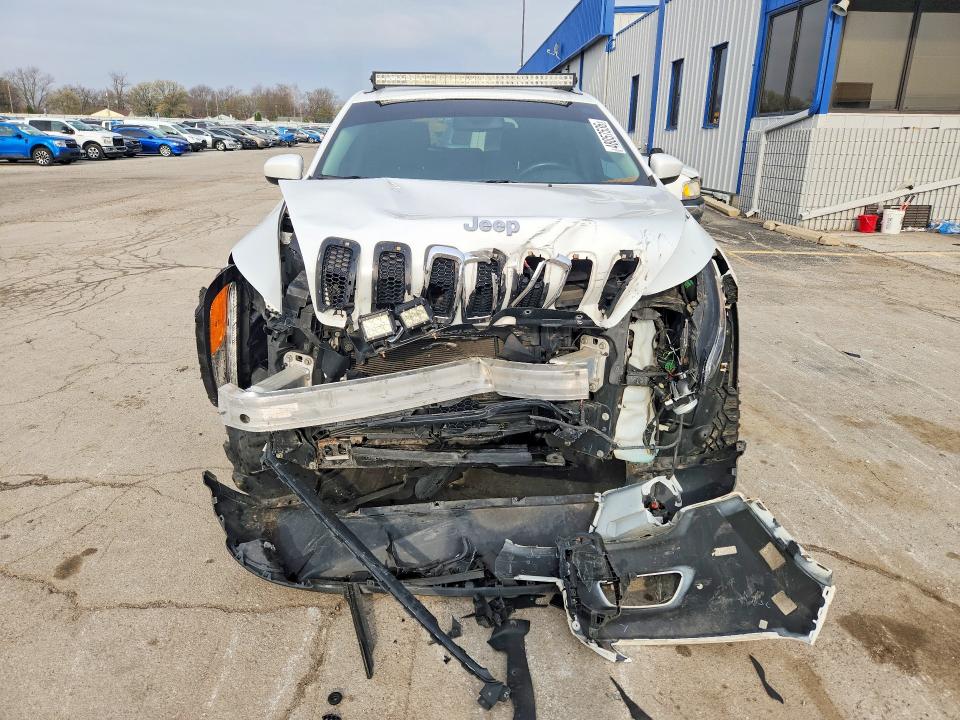 Auction sale of the 2016 Jeep Cherokee, vin: 1C4PJMCB9GW144184, lot number: 48057536