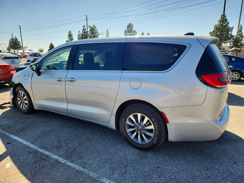 Продажа на аукционе авто 2024 Chrysler Pacifica, vin: 2C4RC1S73RR150394, номер лота: 47057986