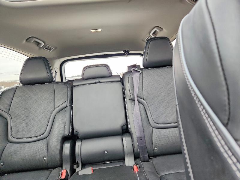 Продаж на аукціоні авто 2025 Infiniti Qx80, vin: JN8AZ3BE5S9700278, номер лоту: 41989176