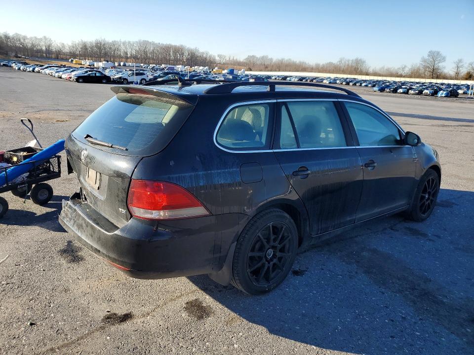 42067936 :رقم المزاد ، 3VWPL7AJ6DM624424 vin ، 2013 Volkswagen Jetta مزاد بيع