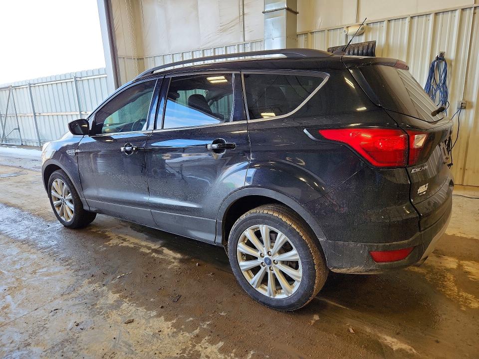 2019 Ford Escape მანქანა იყიდება აუქციონზე, vin: 1FMCU9HD7KUA00212, აუქციონის ნომერი: 46913186
