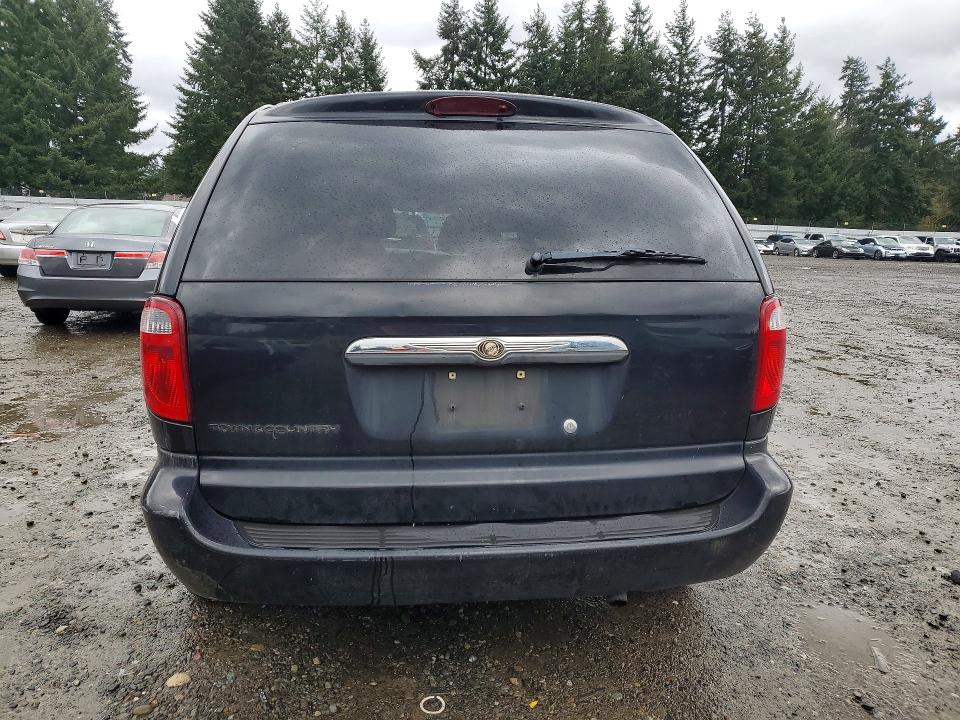 2006 Chrysler Town & Country მანქანა იყიდება აუქციონზე, vin: 1A4GP45R56B544302, აუქციონის ნომერი: 46010006