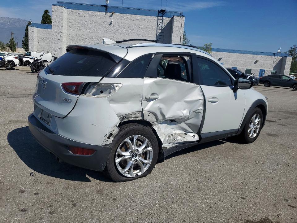 2016 Mazda Cx-3 მანქანა იყიდება აუქციონზე, vin: JM1DKBC76G0110433, აუქციონის ნომერი: 47790746