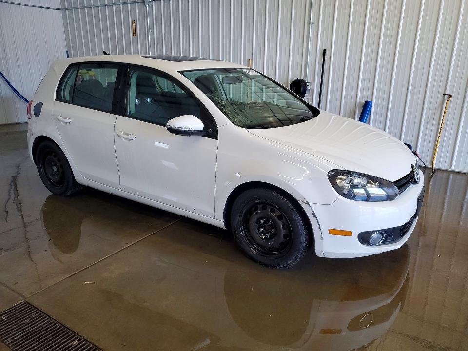 41965126 :رقم المزاد ، WVWDM7AJ3EW010029 vin ، 2014 Volkswagen Golf مزاد بيع
