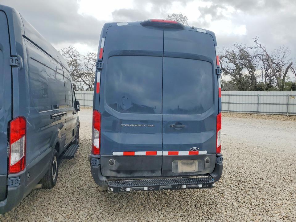 Продаж на аукціоні авто 2020 Ford Transit, vin: 1FTBR3X89LKB04166, номер лоту: 74632605