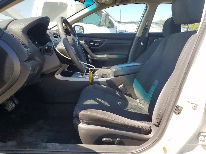 2015 Nissan Altima მანქანა იყიდება აუქციონზე, vin: 1N4AL3AP0FC273560, აუქციონის ნომერი: 46959196