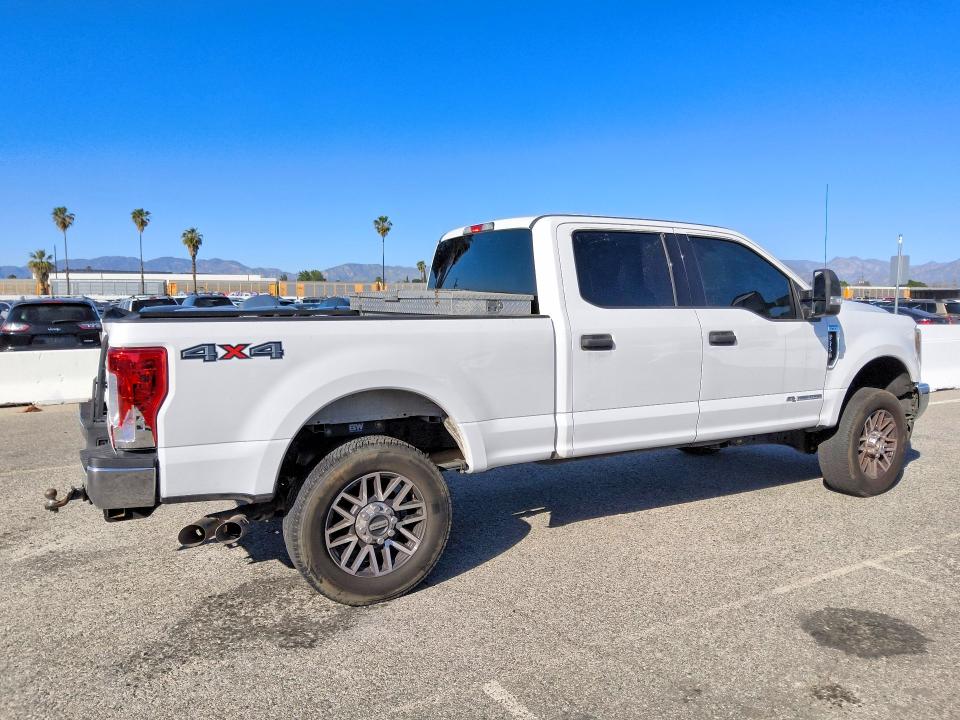 53288526 :رقم المزاد ، 1FT7W2BT0KEG05481 vin ، 2019 Ford F250 مزاد بيع