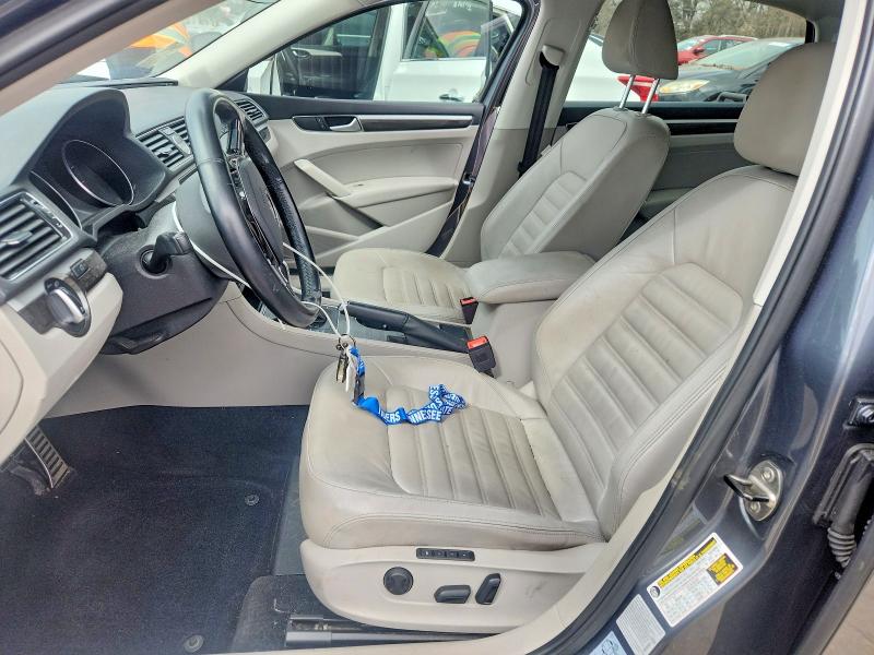 Продаж на аукціоні авто 2017 Volkswagen Passat, vin: 1VWCT7A32HC018108, номер лоту: 79606645