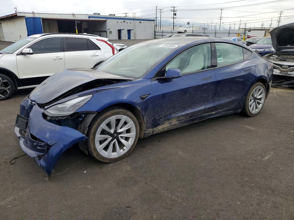 Продажа на аукционе авто 2023 Tesla Model 3, vin: 5YJ3E1EA0PF709559, номер лота: 42003836