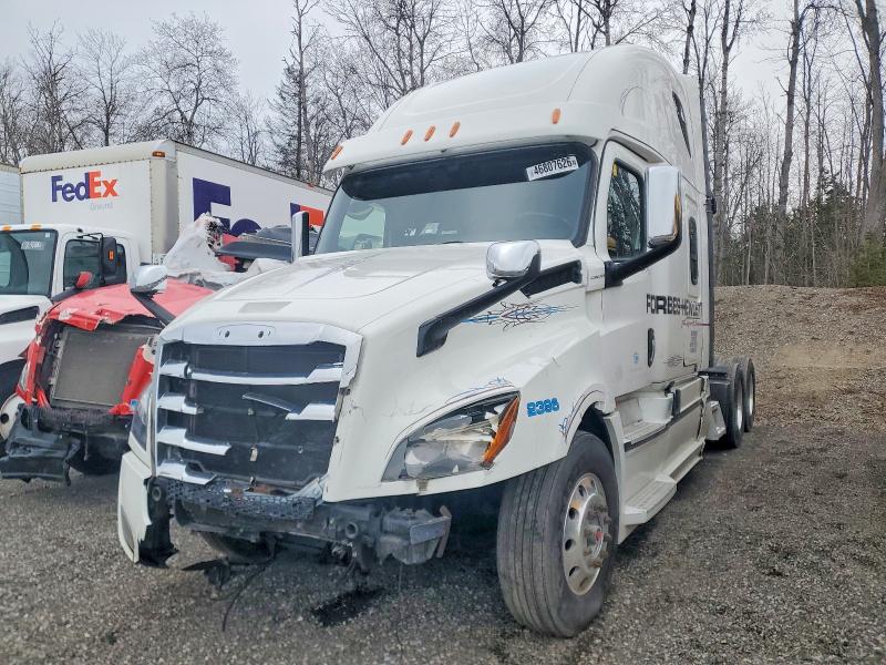 46807626 :رقم المزاد ، 3AKJHHDR8JSKA0959 vin ، 2018 Freightliner Cascadia 126 مزاد بيع