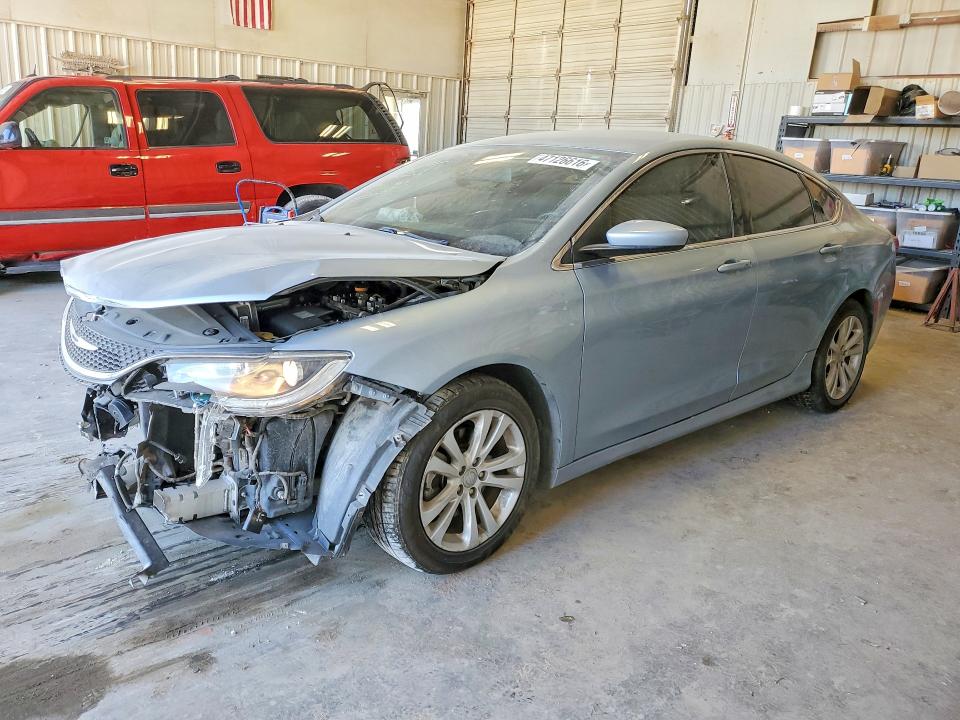 47126616 :رقم المزاد ، 1C3CCCAB0FN712899 vin ، 2015 Chrysler 200 مزاد بيع