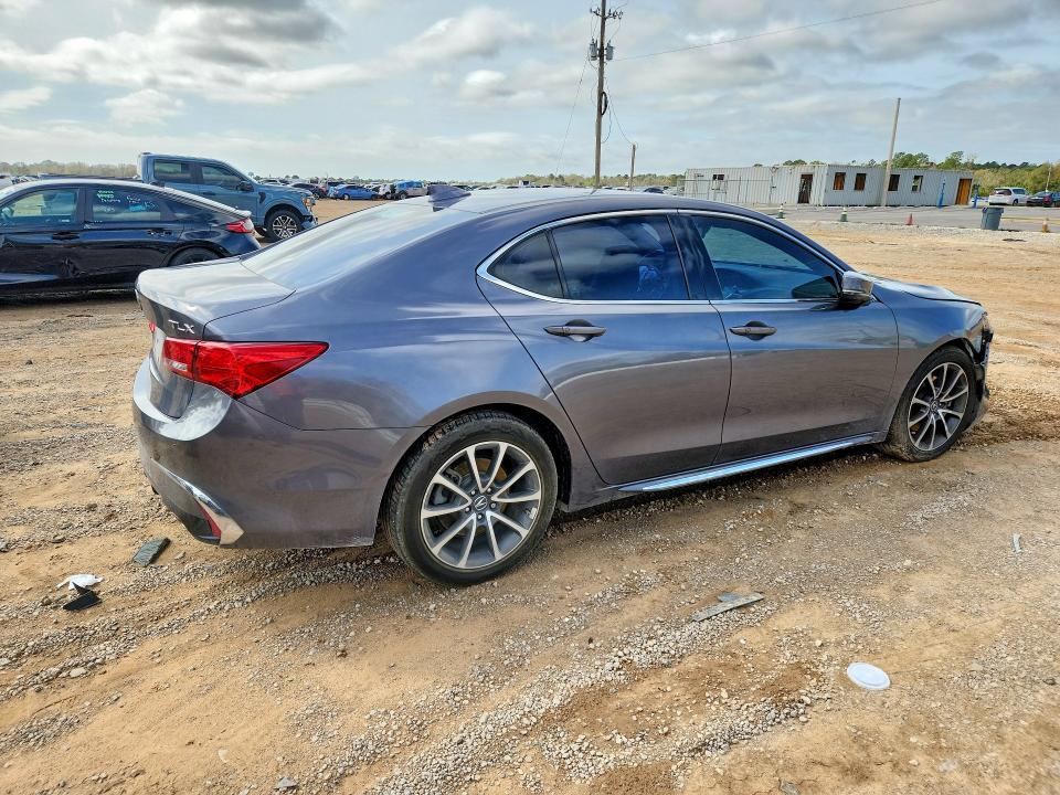 41661886 :رقم المزاد ، 19UUB2F50JA001723 vin ، 2018 Acura Tlx مزاد بيع
