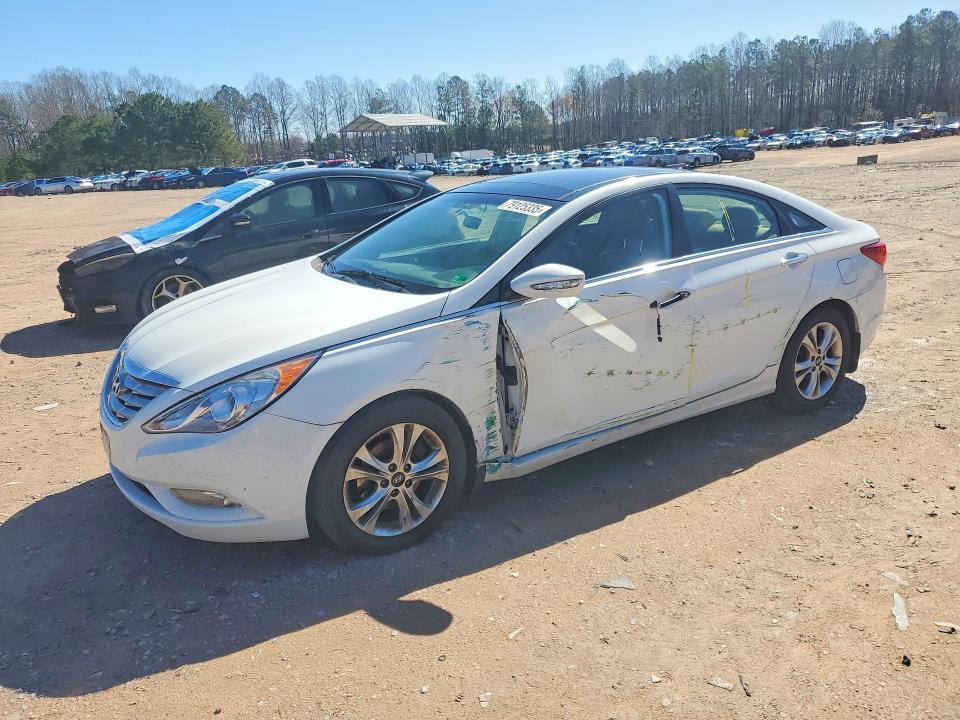 Продажа на аукционе авто 2012 Hyundai Sonata, vin: 5NPEC4ACXCH357786, номер лота: 79125335