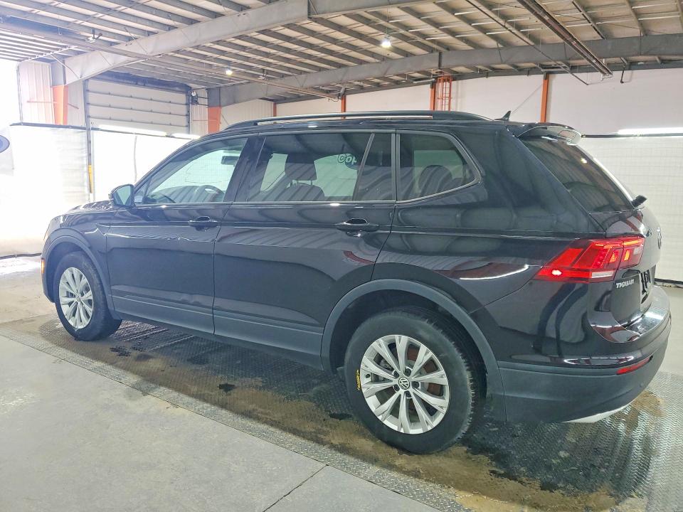 Продажа на аукционе авто 2018 Volkswagen Tiguan, vin: 3VV0B7AX0JM157381, номер лота: 46657186
