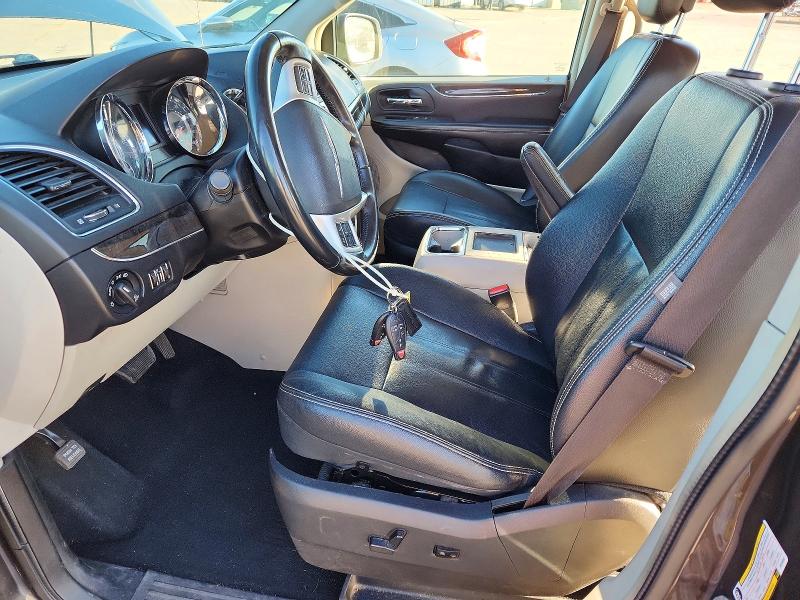 45543356 :رقم المزاد ، 2C4RC1BG7GR298562 vin ، 2016 Chrysler Town & Country مزاد بيع