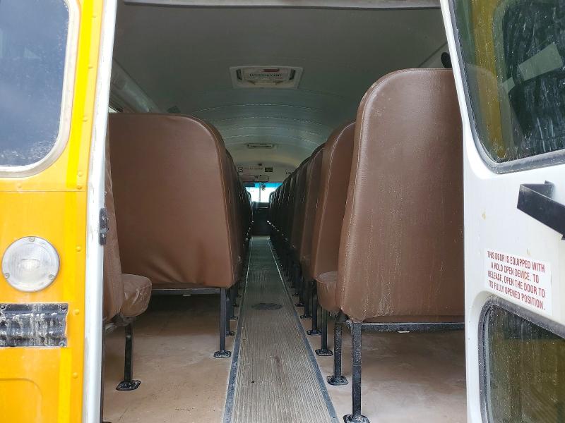 79163075 :رقم المزاد ، 1BAKGCEA6JF336848 vin ، 2018 Bluebird School Bus مزاد بيع