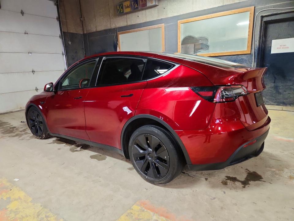 46142376 :رقم المزاد ، 7SAYGAEE3SF306075 vin ، 2025 Tesla Model Y مزاد بيع
