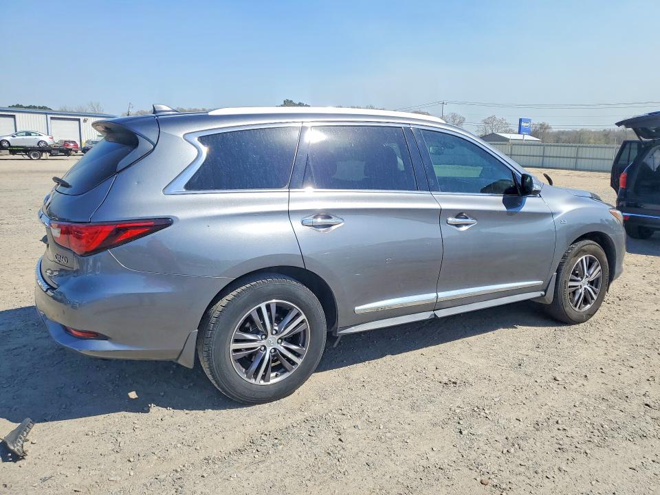 46663466 :رقم المزاد ، 5N1DL0MN5JC500858 vin ، 2018 Infiniti Qx60 مزاد بيع