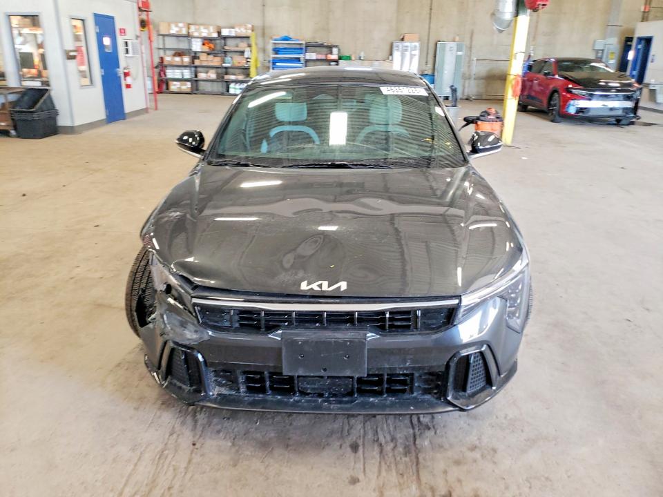 2025 Kia K4 მანქანა იყიდება აუქციონზე, vin: 3KPFW4DE7SE208618, აუქციონის ნომერი: 46351226