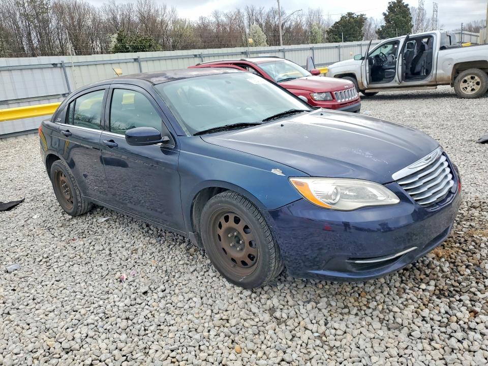 79546485 :رقم المزاد ، 1C3CCBAB8EN142935 vin ، 2014 Chrysler 200 مزاد بيع
