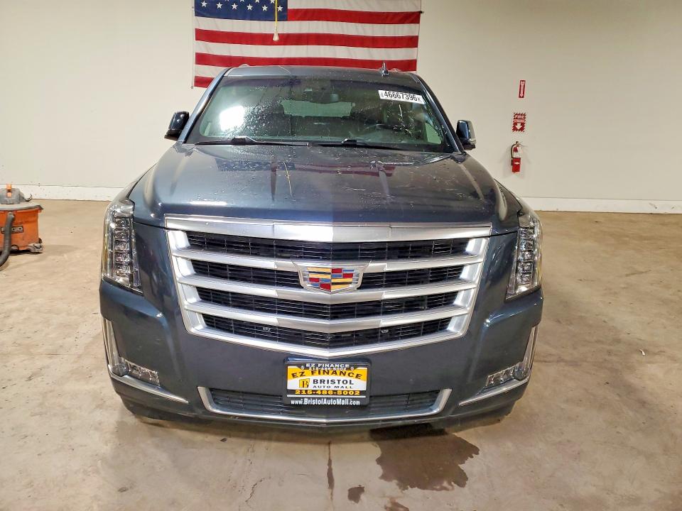 46667396 :رقم المزاد ، 1GYS4JKJ5KR183302 vin ، 2019 Cadillac Escalade مزاد بيع