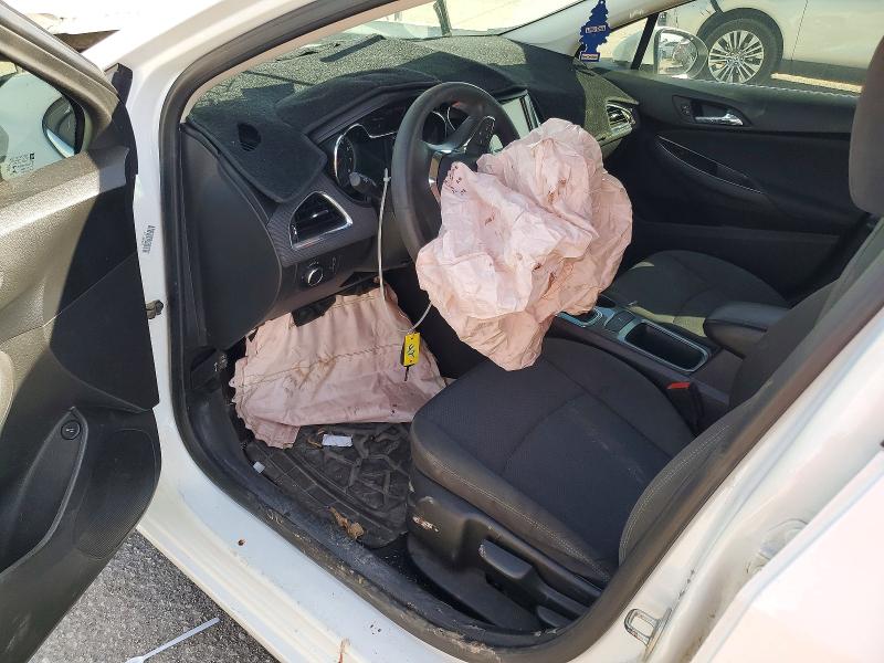 Продаж на аукціоні авто 2018 Chevrolet Cruze, vin: 1G1BE5SM0J7190472, номер лоту: 46231806