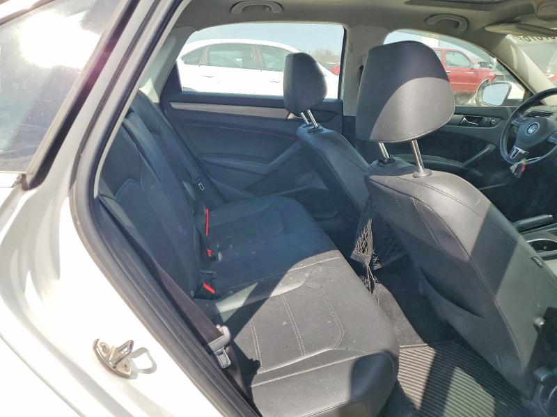 47707076 :رقم المزاد ، 1VWBN7A30EC017735 vin ، 2014 Volkswagen Passat مزاد بيع