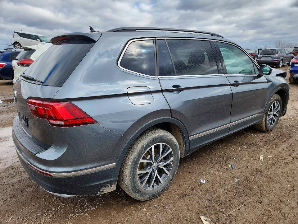 Продажа на аукционе авто 2020 Volkswagen Tiguan, vin: 3VV3B7AX9LM121334, номер лота: 46047486