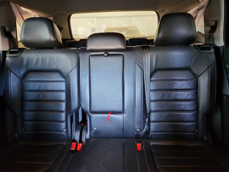 41692516 :رقم المزاد ، 1V2MR2CAXJC511317 vin ، 2018 Volkswagen Atlas مزاد بيع