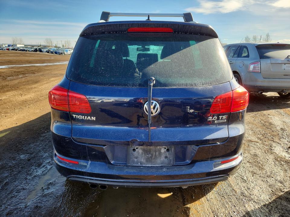 79744205 :رقم المزاد ، WVGJV7AX9FW611303 vin ، 2015 Volkswagen Tiguan مزاد بيع