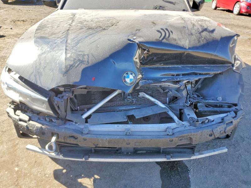46400266 :رقم المزاد ، 3MW5R7J05M8C07401 vin ، 2021 Bmw 330xi مزاد بيع