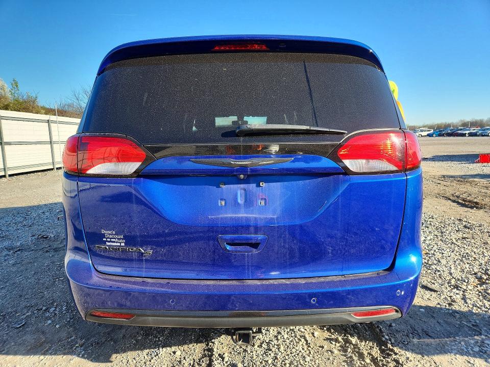 2019 Chrysler Pacifica მანქანა იყიდება აუქციონზე, vin: 2C4RC1BG1KR569723, აუქციონის ნომერი: 45787196